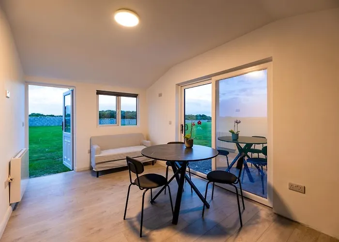 아파트 Coastal Cabin, Oranmore, 골웨이